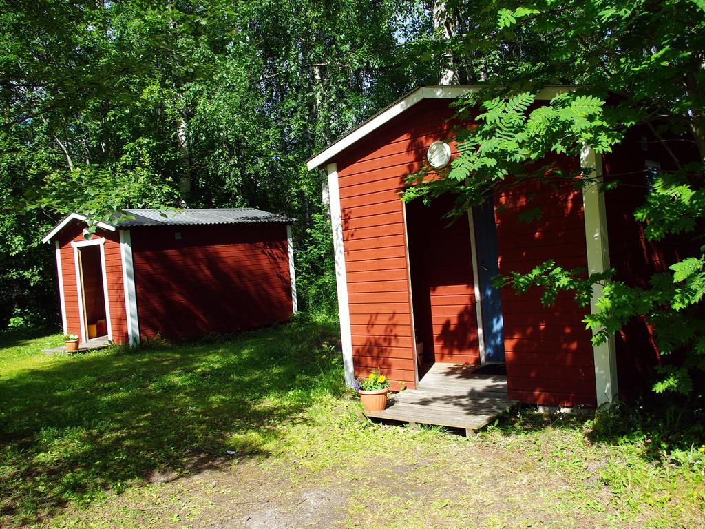 Hotel Lits Camping, Stugby Och Kanot Exterior foto