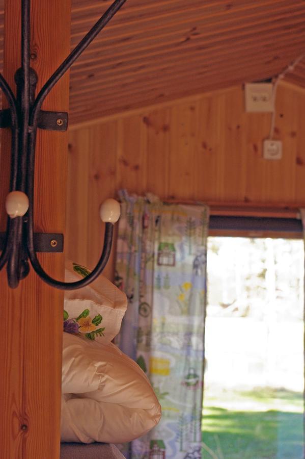 Hotel Lits Camping, Stugby Och Kanot Exterior foto